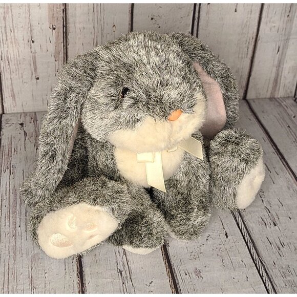 9" Vintage Russ "Bouncy" Gray & White Plush Bunny Rabbit Lop Eared Sitting - Picture 1 of 7
